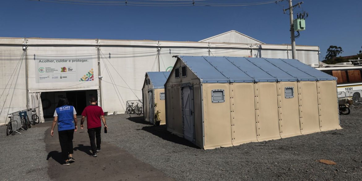 um-ano-apos-enchentes,-cerca-de-380-pessoas-seguem-em-abrigos-no-rs