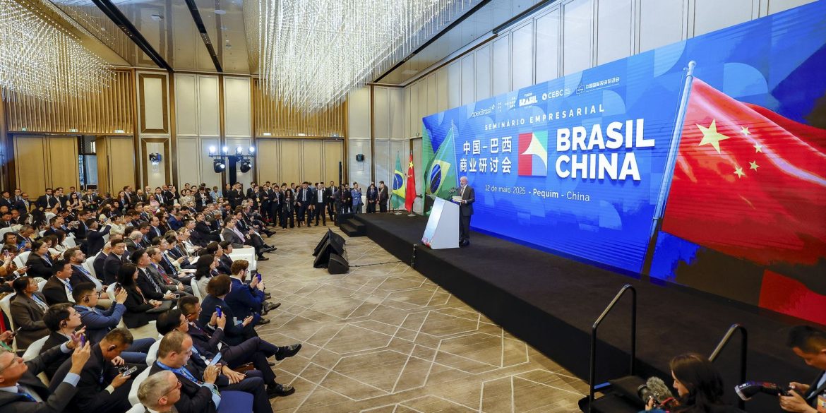 cupula-aproxima-america-latina-da-china-em-meio-a-disputa-com-eua