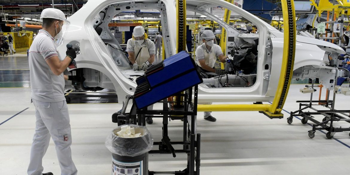 confianca-da-industria-sobe-em-maio-apos-dois-meses-de-queda