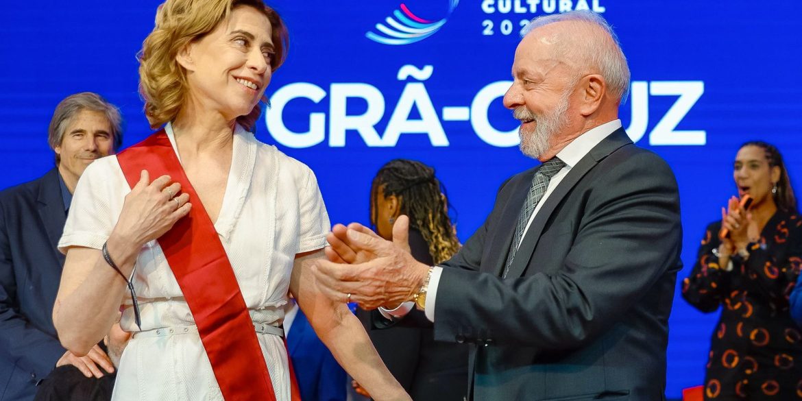 volta-do-capanema-e-marcada-por-homenagens-a-representantes-da-cultura