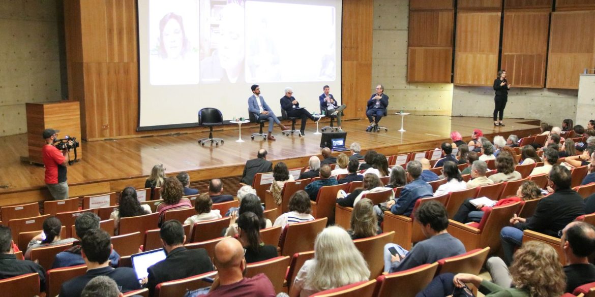 emissoras-publicas-defendem-protagonismo-mundial-contra-desinformacao