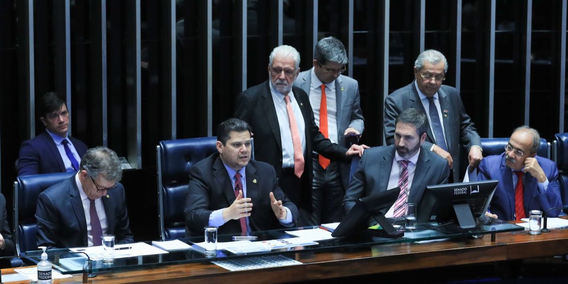 senado-aprova-pec-que-inclui-guarda-municipal-na-seguranca-publica