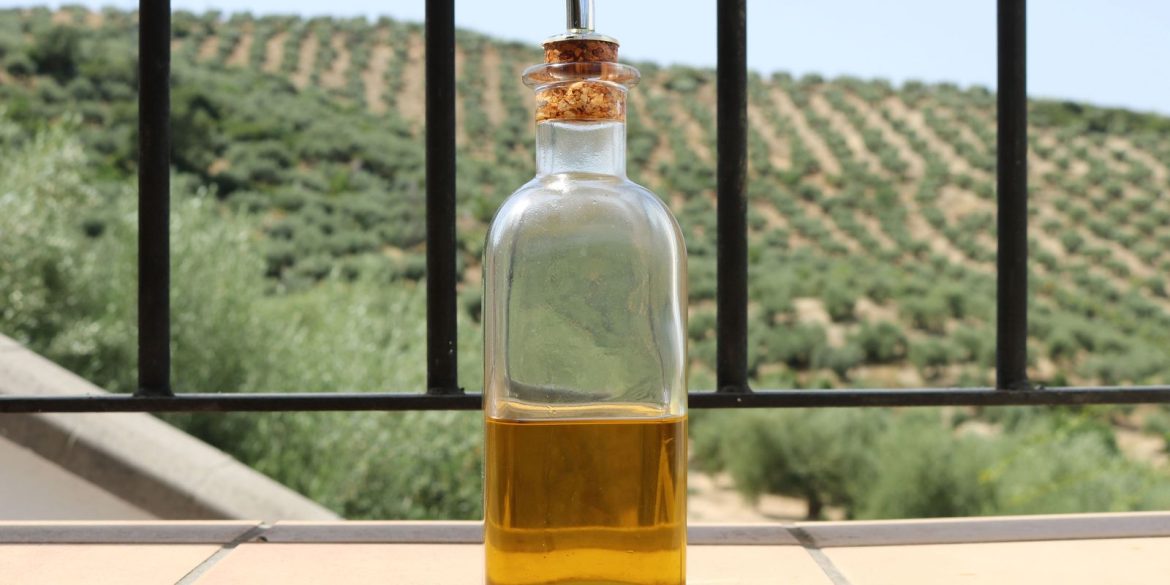 anvisa-proibe-venda-e-consumo-de-tres-marcas-de-azeite