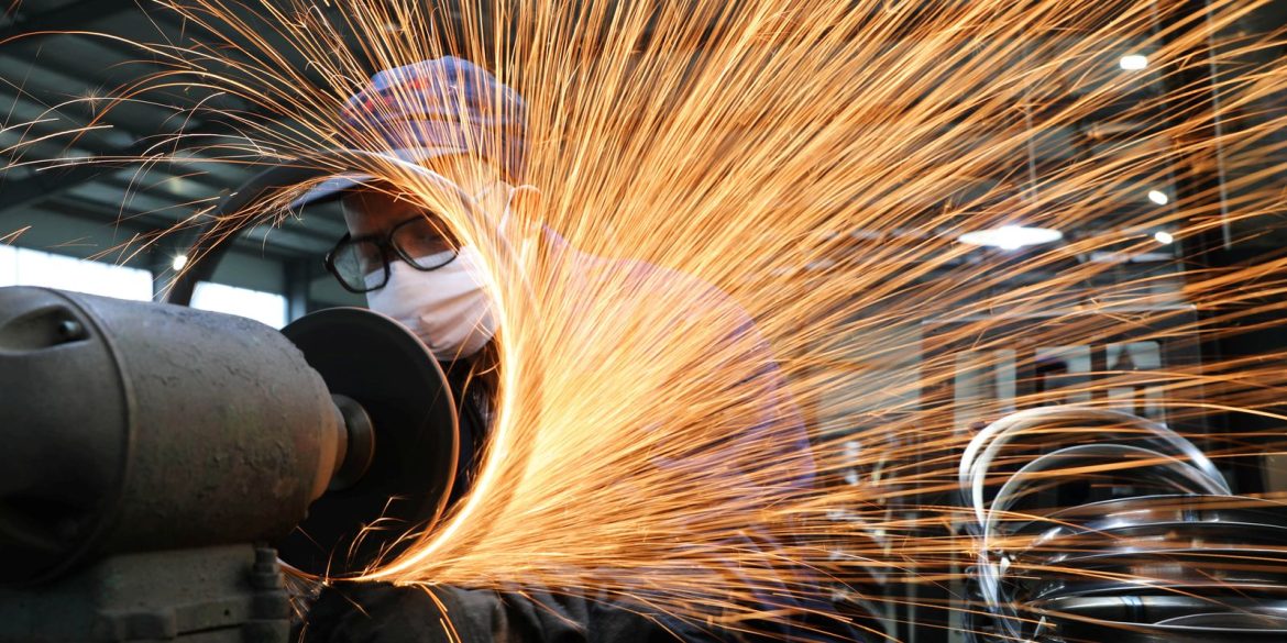 industria-recua-em-nove-locais-pesquisados-pelo-ibge