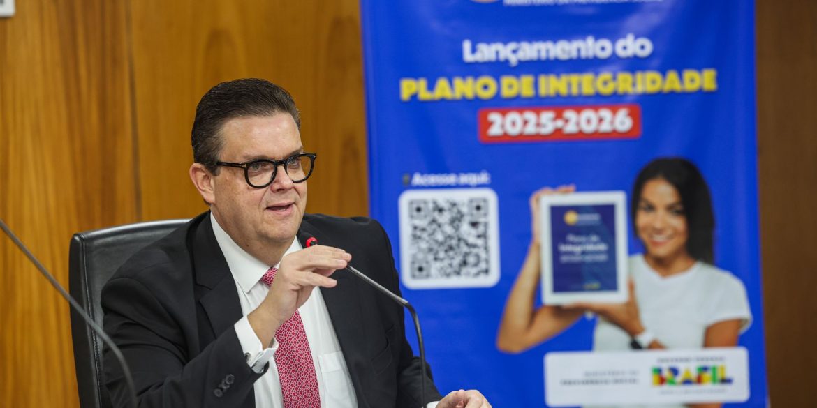 inss-deve-corresponder-a-confianca-de-aposentados,-diz-ministro