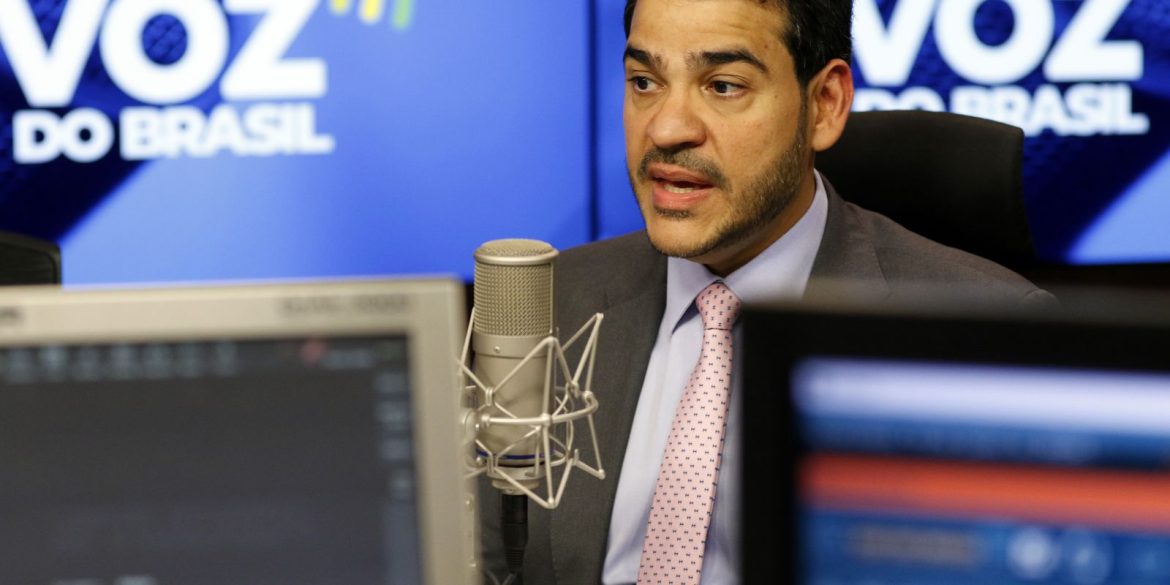 aposentados-nao-precisam-acionar-justica-por-valores-do-inss,-diz-agu