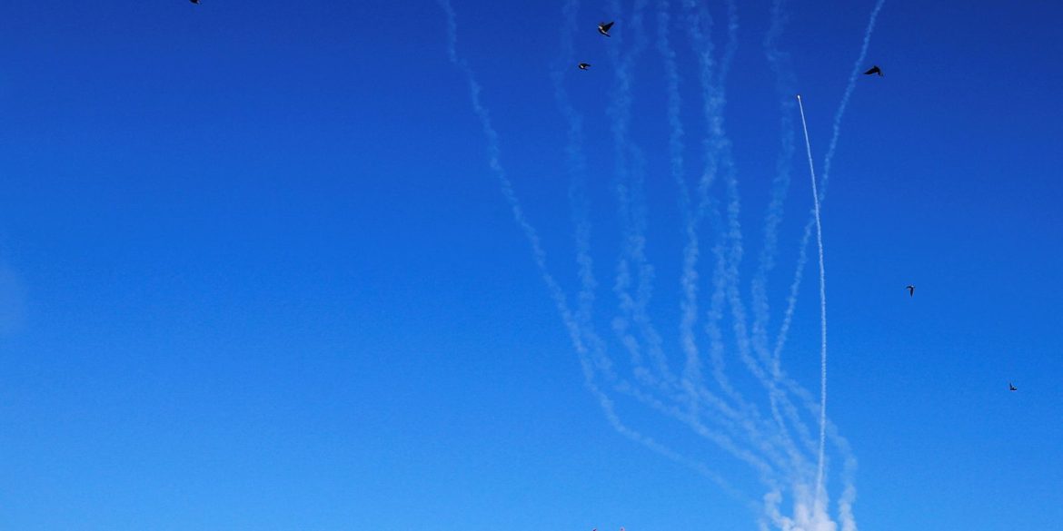 ira-canta-‘vitoria’-e-diz-que-israel-foi-forcado-a-aceitar-cessar-fogo