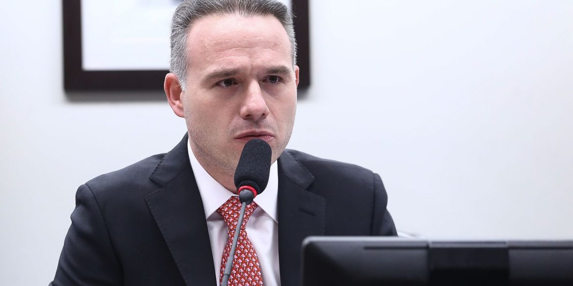 conselho-de-etica-da-camara-elege-fabio-schiochet-novo-presidente