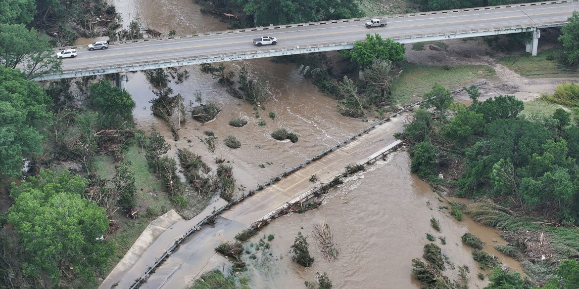 governo-brasileiro-lamenta-mortes-no-texas-por-fortes-chuvas