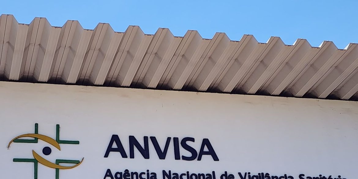 anvisa-suspende-vendas-de-azeite,-molho-e-polpa-de-fruta