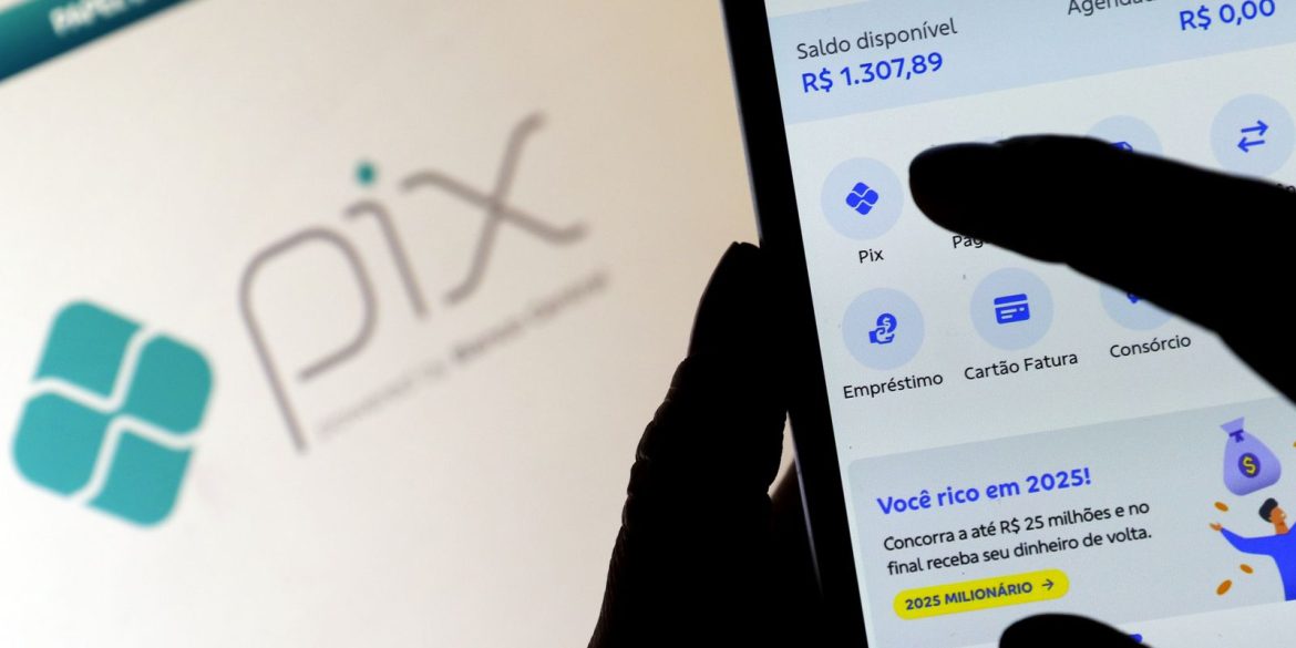 em-resposta-ao-eua,-febraban-diz-que-pix-favorece-competicao