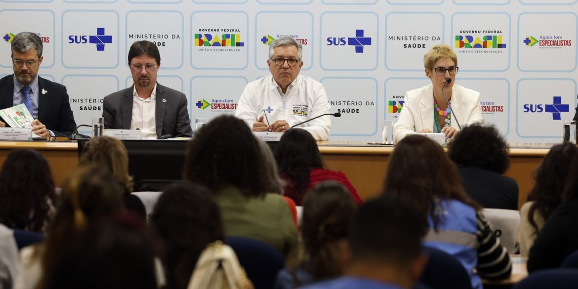 agora-tem-especialistas-lanca-edital-nesta-quinta-com-1.778-vagas