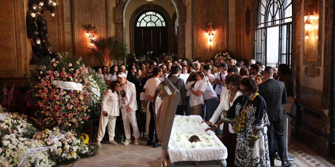preta-gil-e-velada-no-theatro-municipal-do-rio-de-janeiro