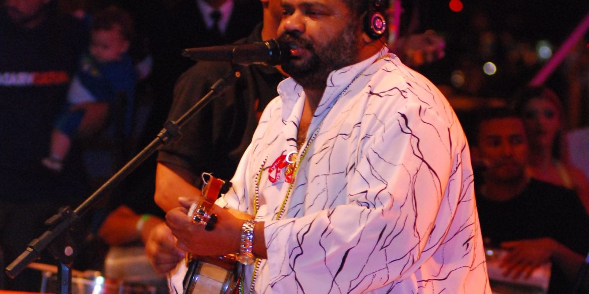 sambistas-e-agremiacoes-cariocas-lamentam-morte-de-arlindo-cruz