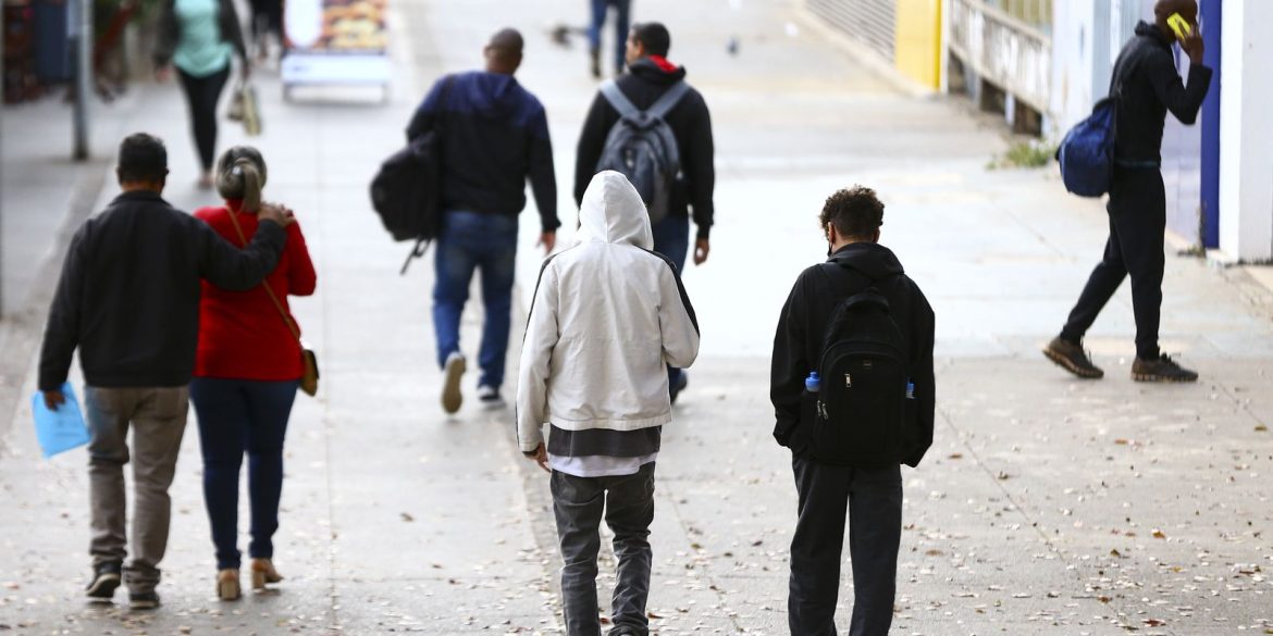 sul-e-sudeste-comecam-semana-com-frio;-alerta-de-seca-no-centro-oeste