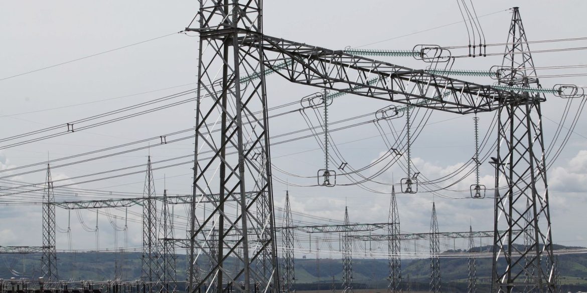 hitachi-anuncia-nova-fabrica-visando-data-centers-e-energia-renovavel