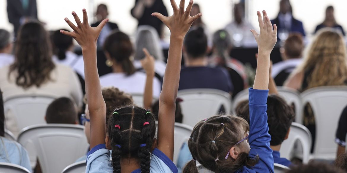 mais-brincadeira,-menos-tela:-confira-dicas-para-uma-infancia-saudavel