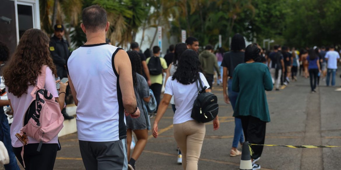 enem-2025:-inscritos-autodeclarados-indigenas-crescem-89%,-desde-2022