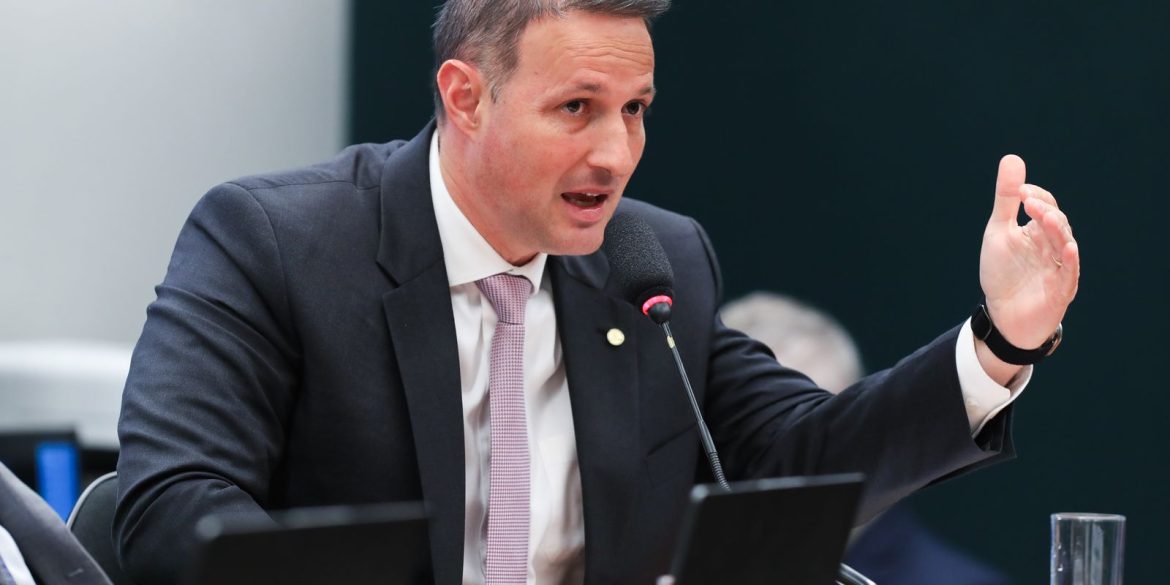 derrite-diz-que-competencias-da-pf-serao-mantidas-em-pl-antifaccao